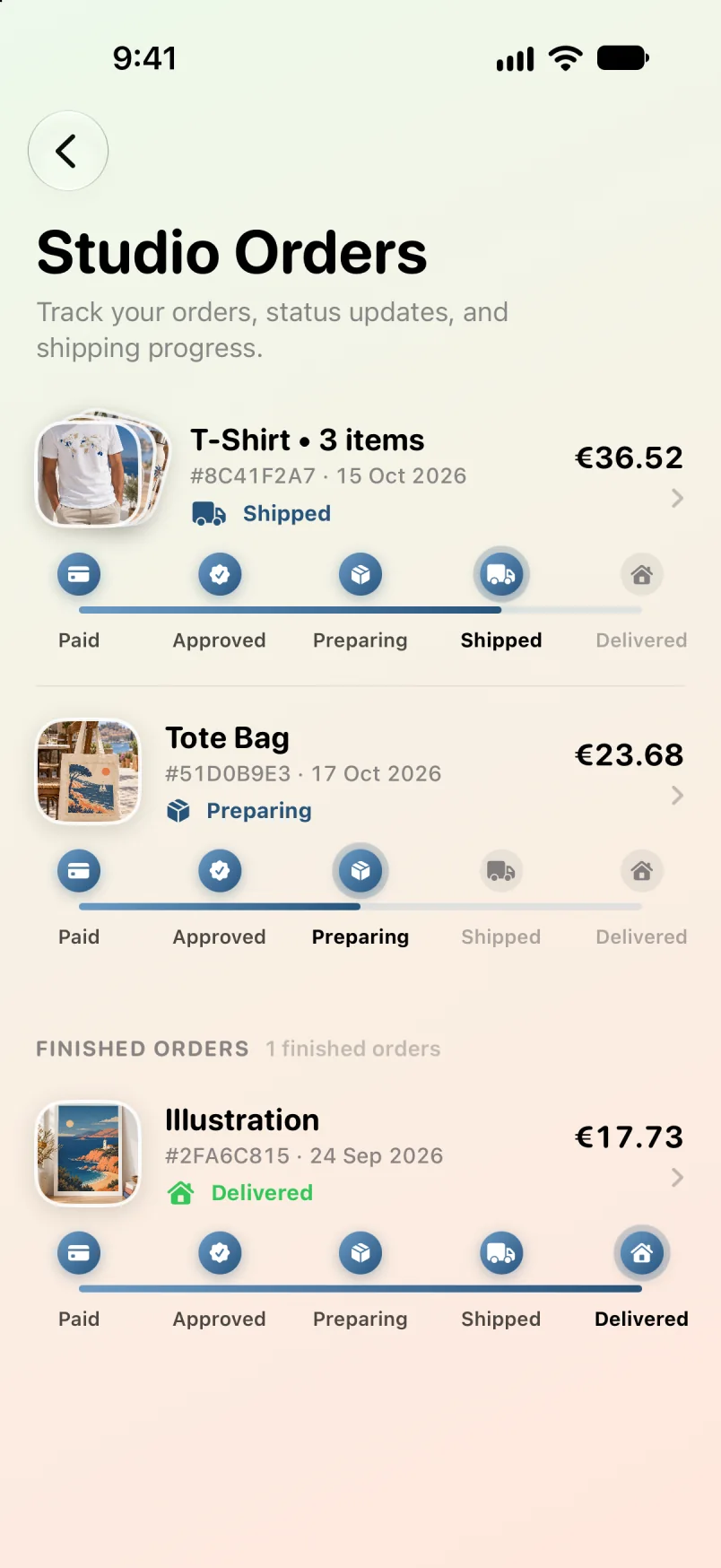 Studio orders in the app: three orders with their status, shipped, preparing and delivered
